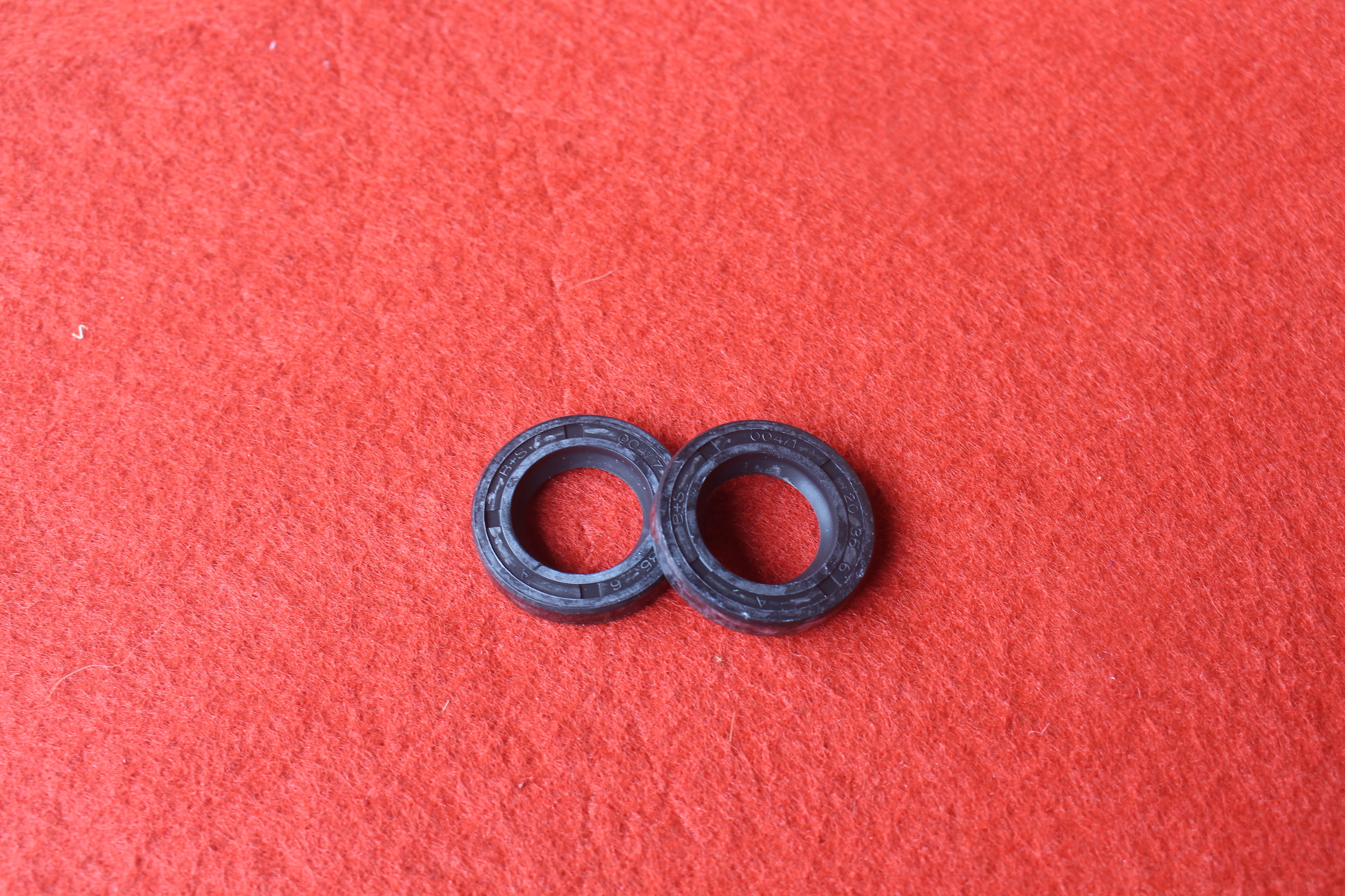 Shaft Seal (Phốt Trục Motor Lái) Xe Nâng Điện Reach Truck ETV 214/216 320/325 trước 2012
