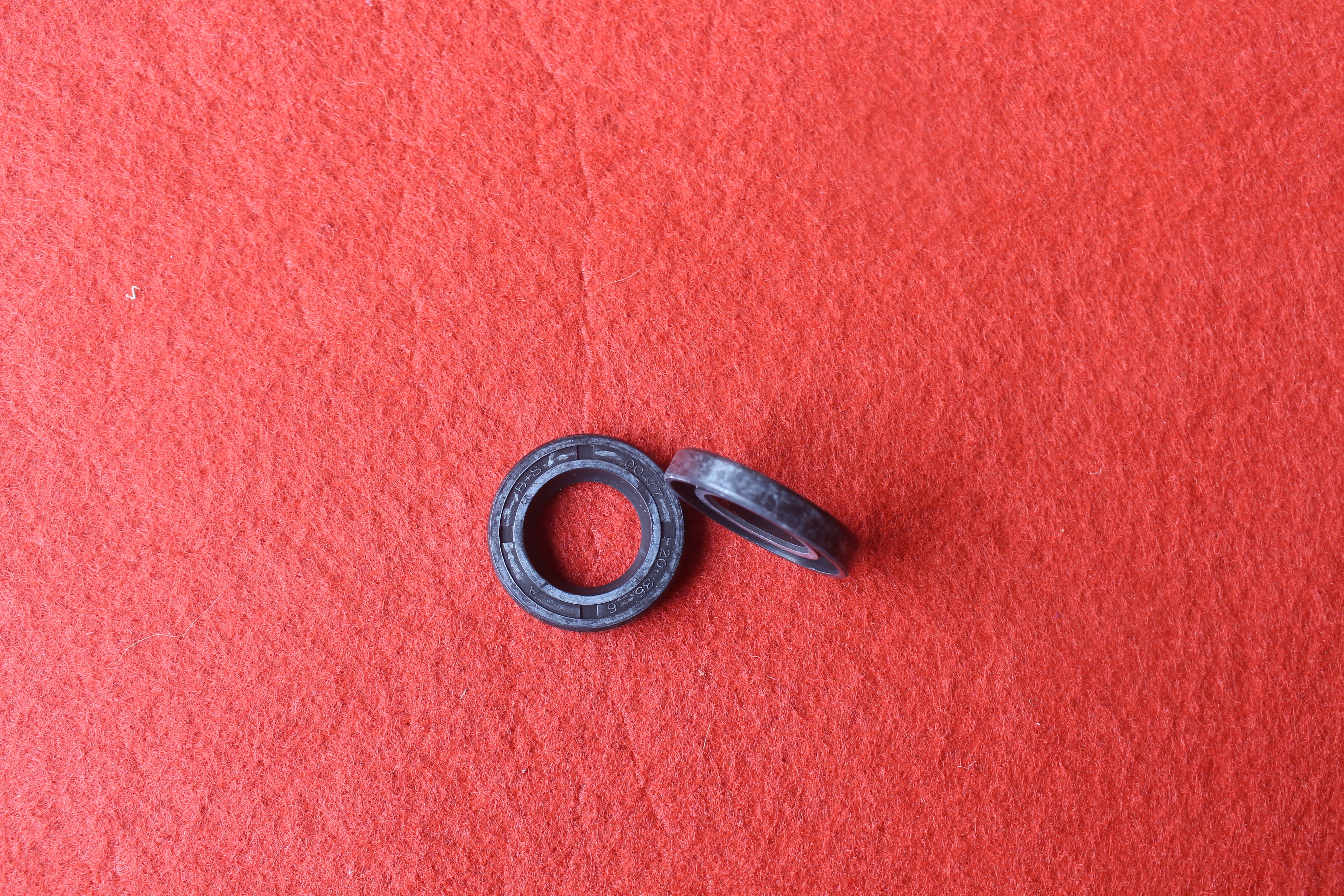 Shaft Seal (Phốt Trục Motor Lái) Xe Nâng Điện Reach Truck ETV 214/216 320/325 trước 2012